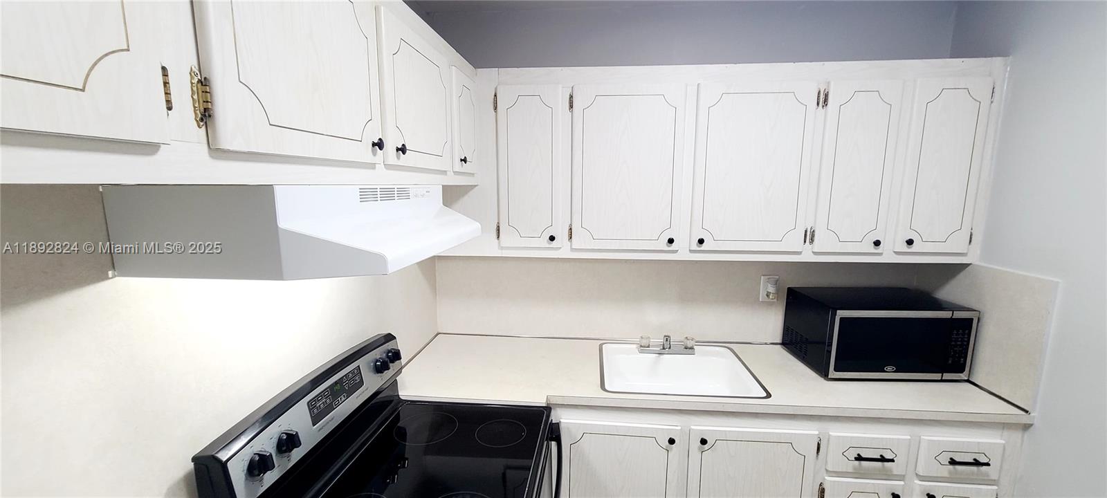 NORWICH CONDO - Residential Lease
