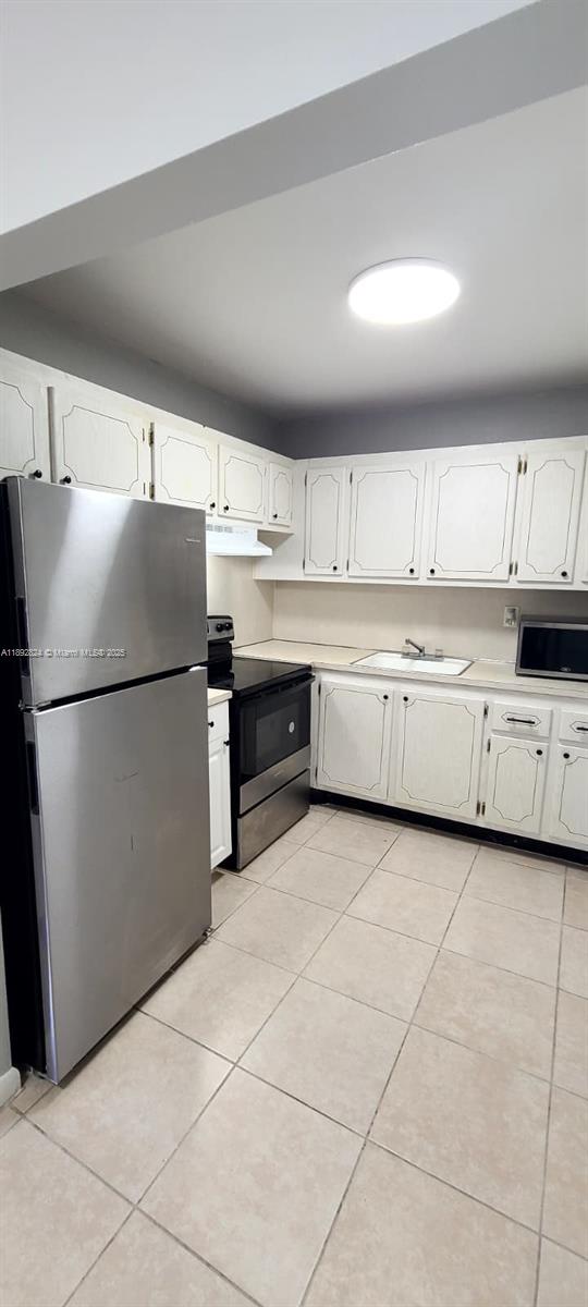 NORWICH CONDO - Residential Lease