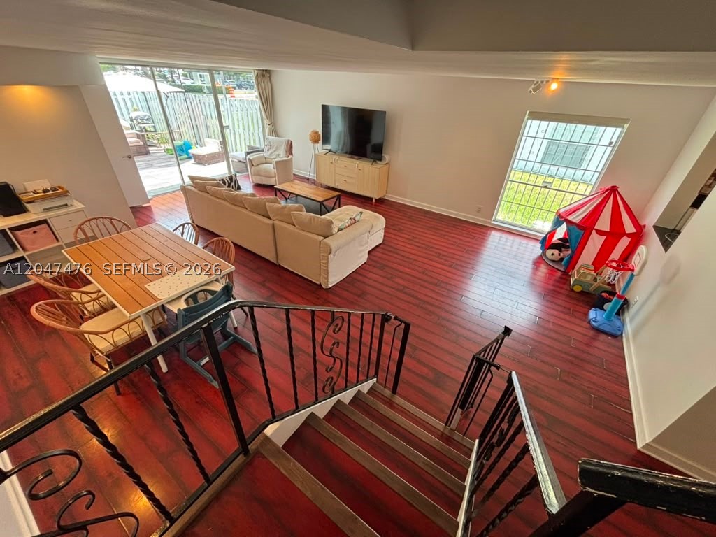 926 NE 27th Ave 926 - Image 1