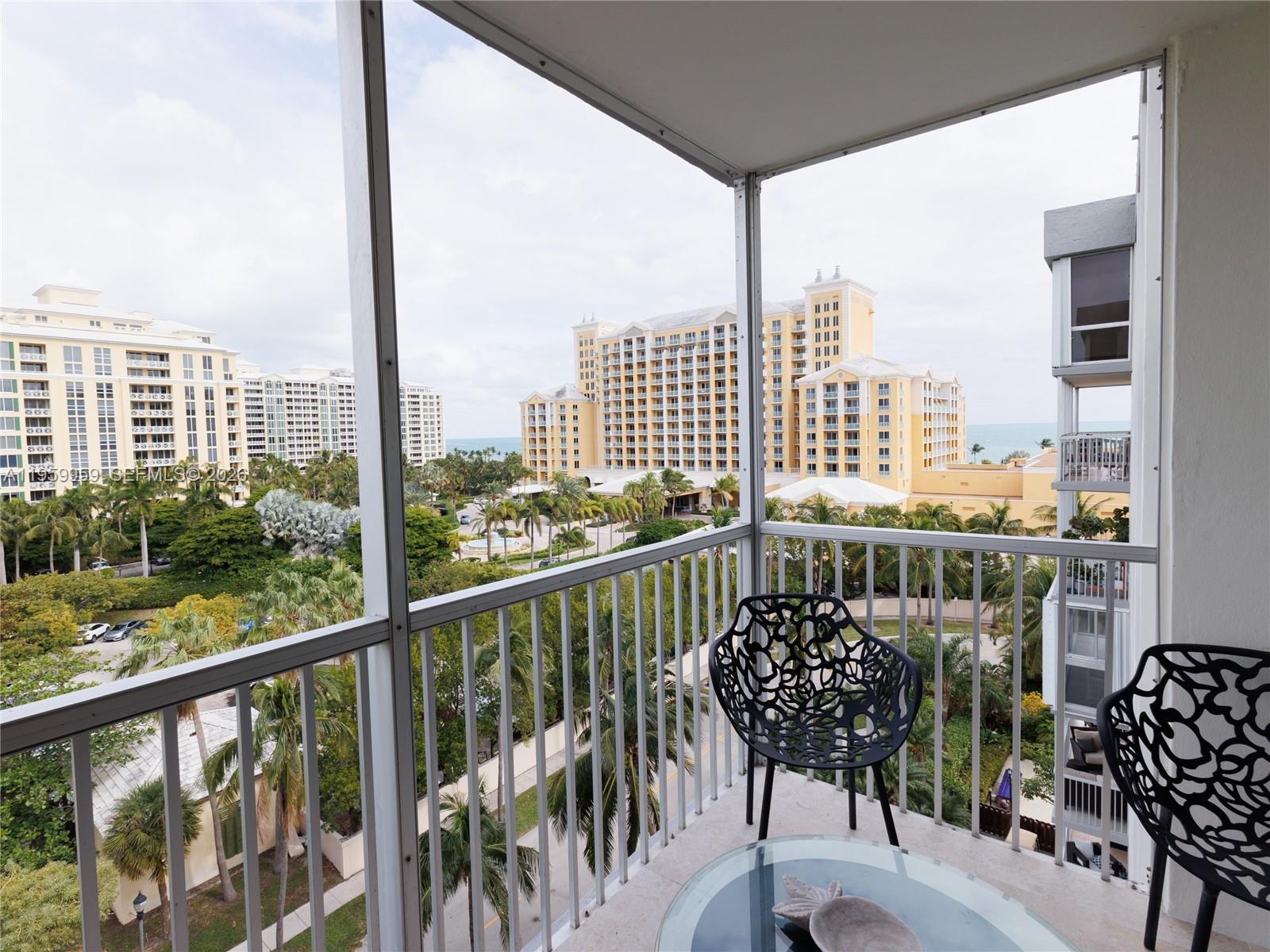 GALEN BREAKERS CONDOMINIU - Residential Lease