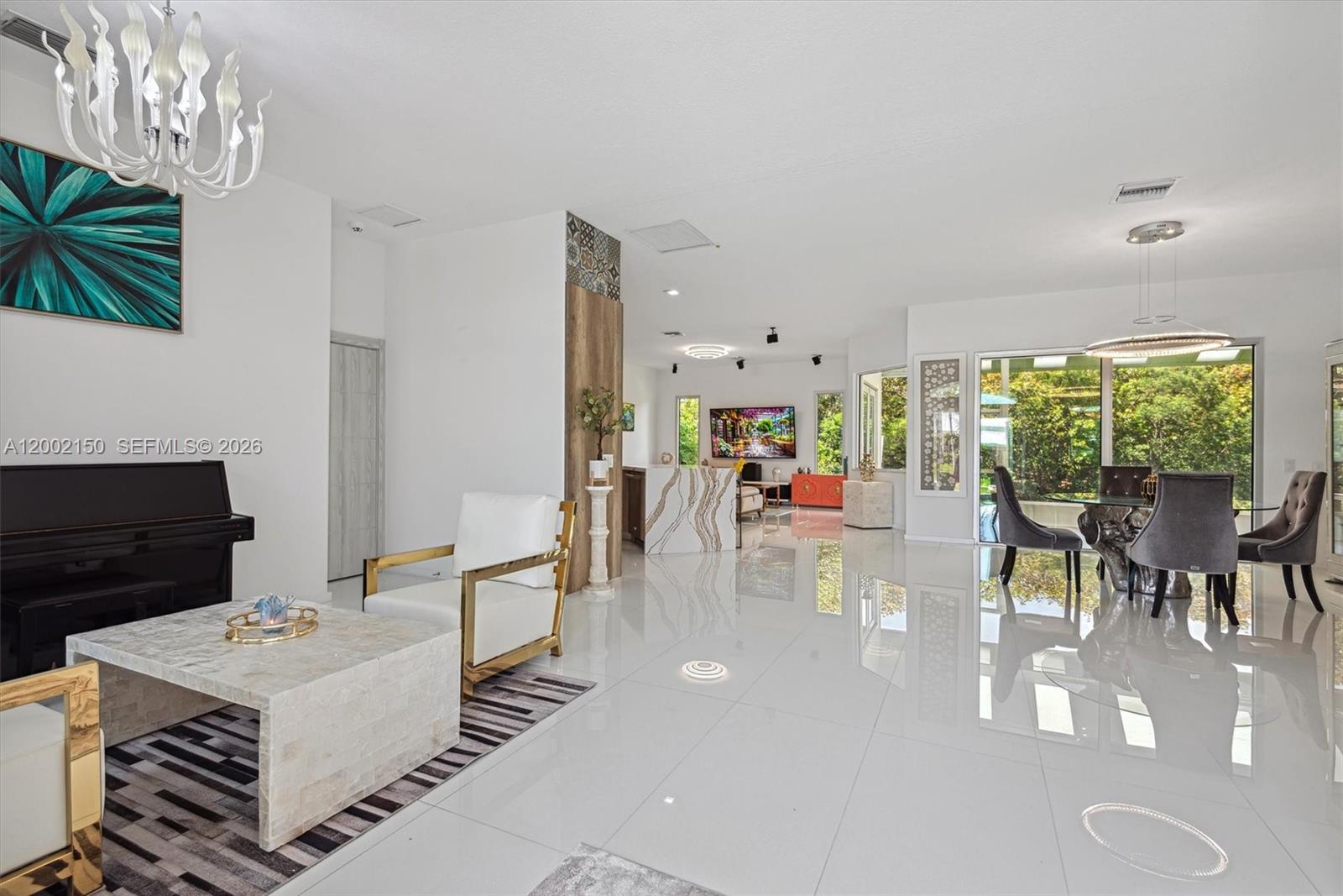 WATERWAY MANOR - Residential