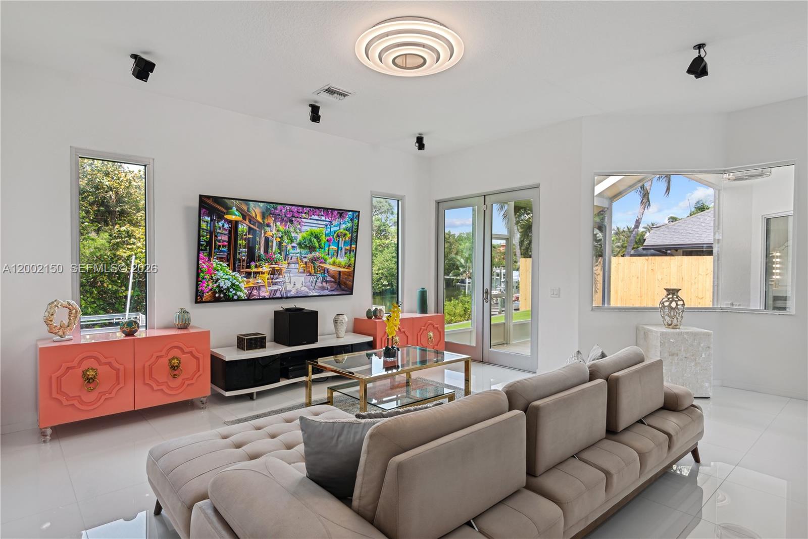 WATERWAY MANOR - Residential