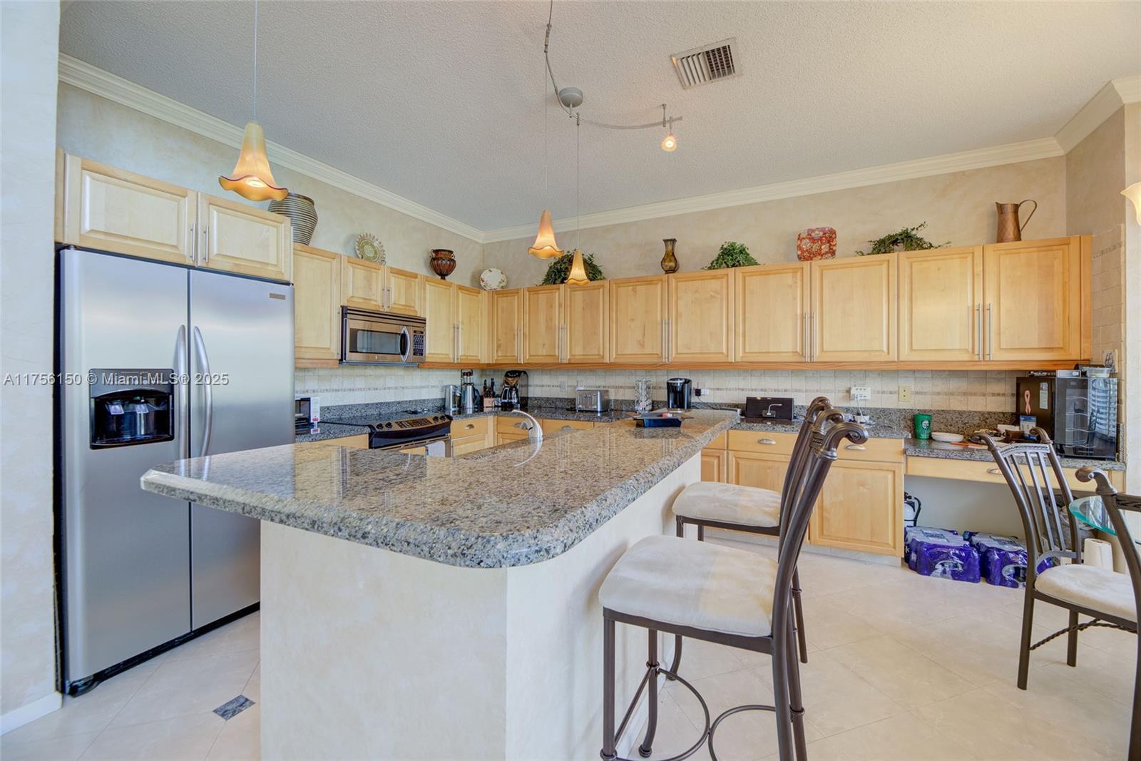 7800 NW 29th St