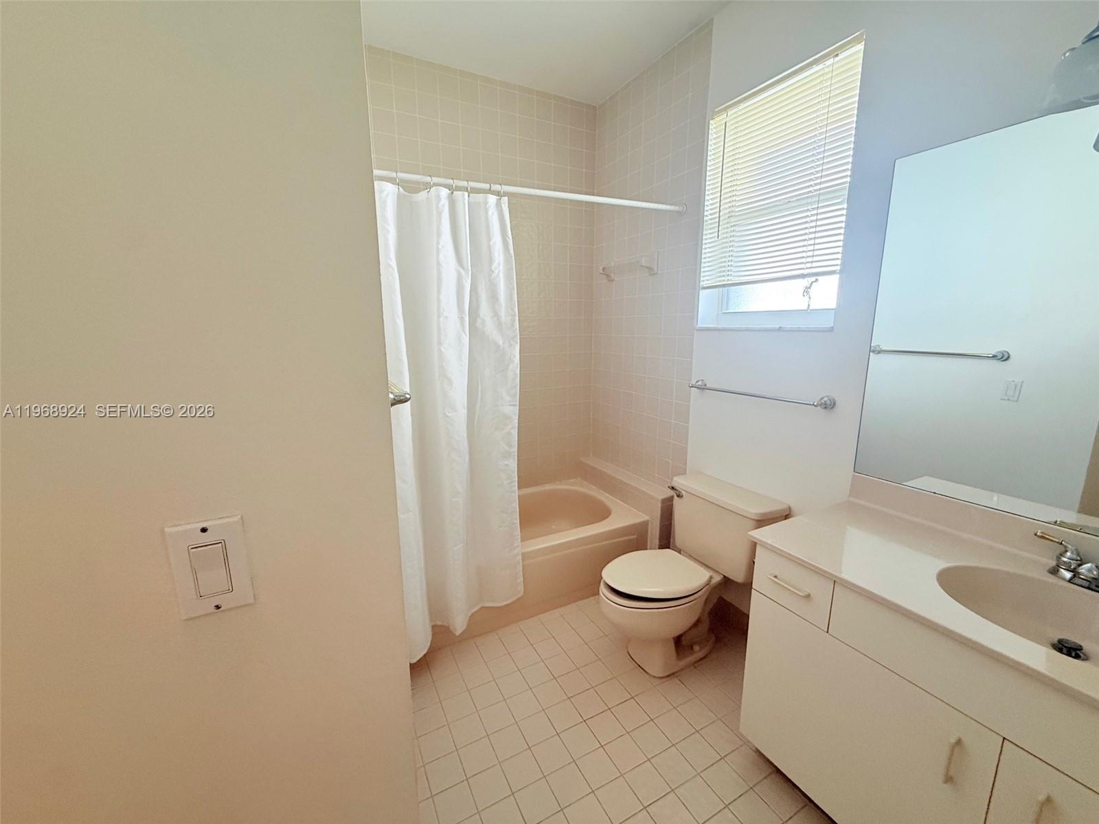 SECTOR 7 SOUTH-PARCEL 1 - Residential