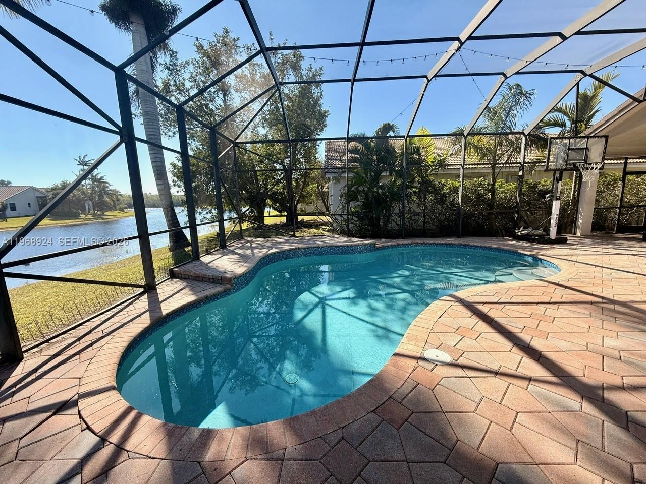 SECTOR 7 SOUTH-PARCEL 1 - Residential