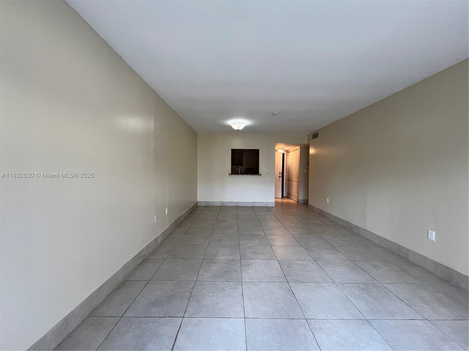 3700 NW 21st St 304