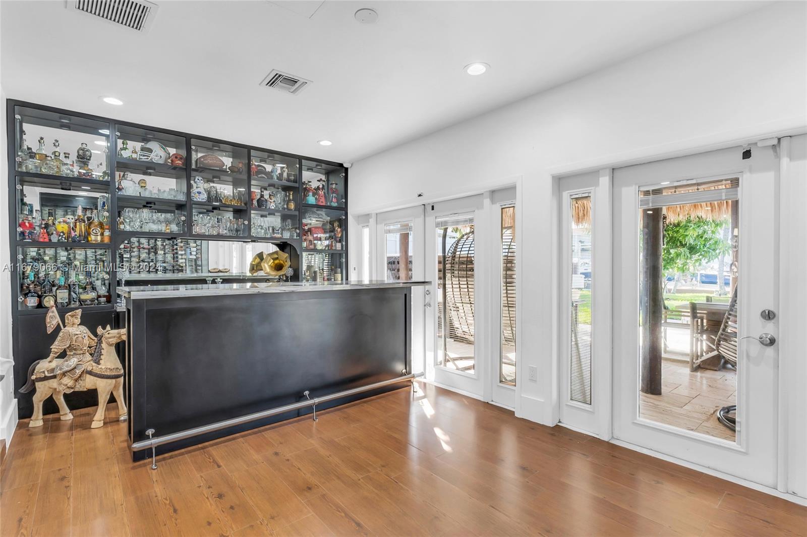 REM FOSTER & SANCHEZ TRAC - Residential