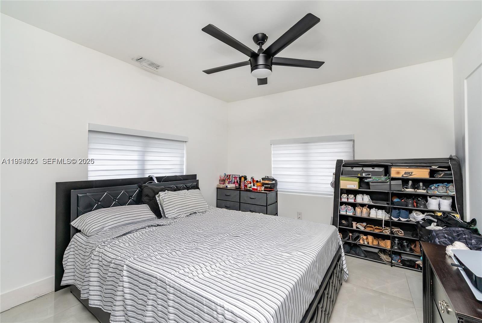 17 AVE MANOR - Residential Income