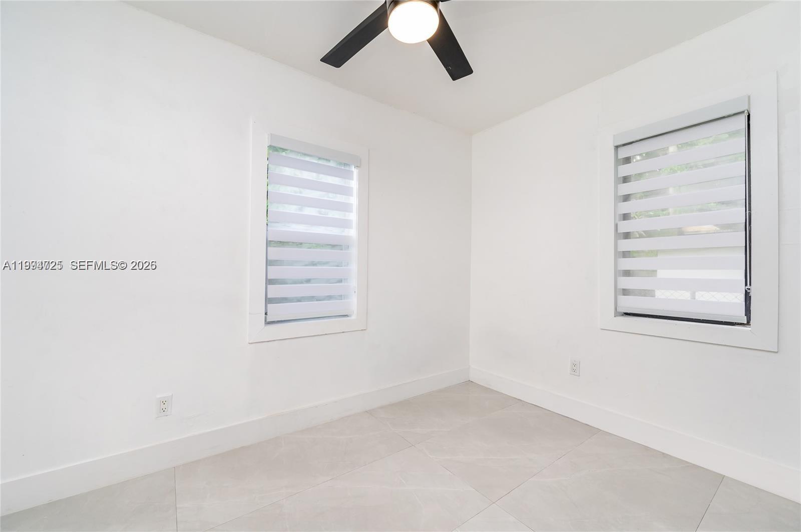 17 AVE MANOR - Residential Income