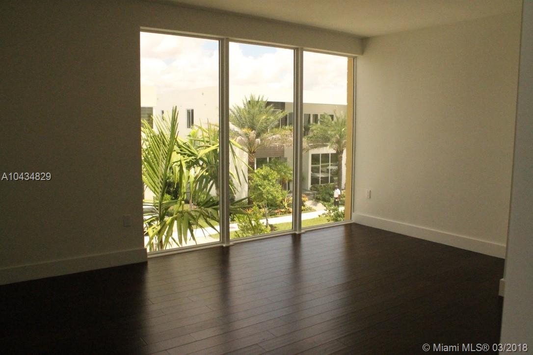 DORAL COMMONS RESIDENTIAL - Residential Lease