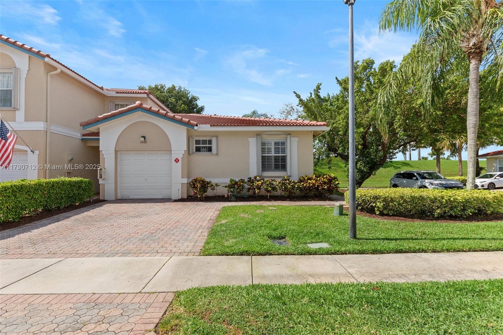 11668 Nw 47th Ct, Coral Springs, Broward County, Florida - 3 Bedrooms  
2 Bathrooms - 