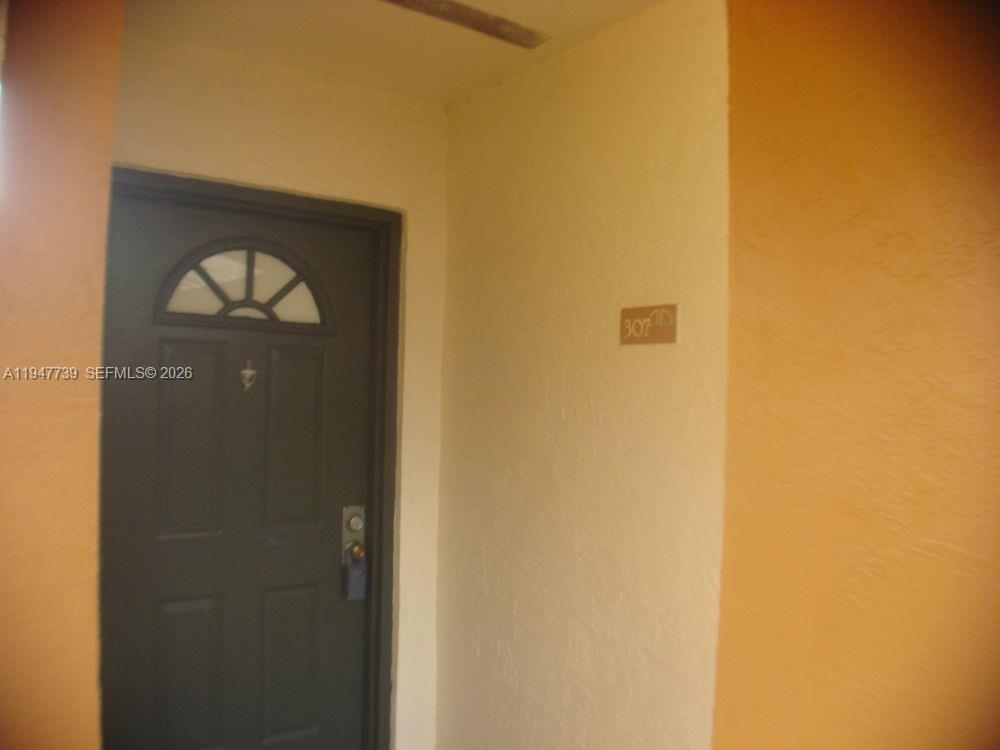 MEDITERRANEAN VILLAS COND - Residential Lease