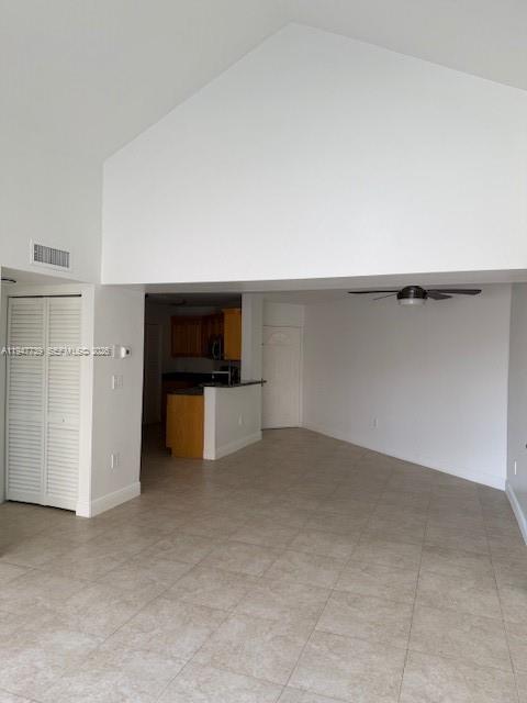 MEDITERRANEAN VILLAS COND - Residential Lease