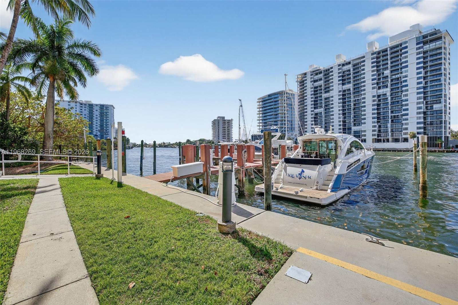 LE CLUB INTERNATIONAL - Residential