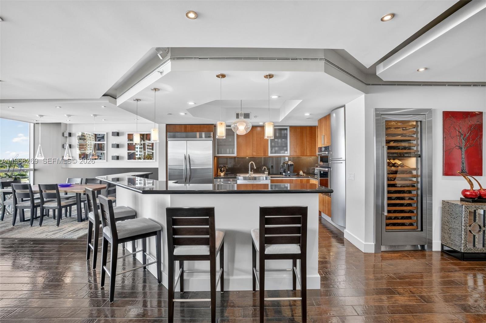 LE CLUB INTERNATIONAL - Residential