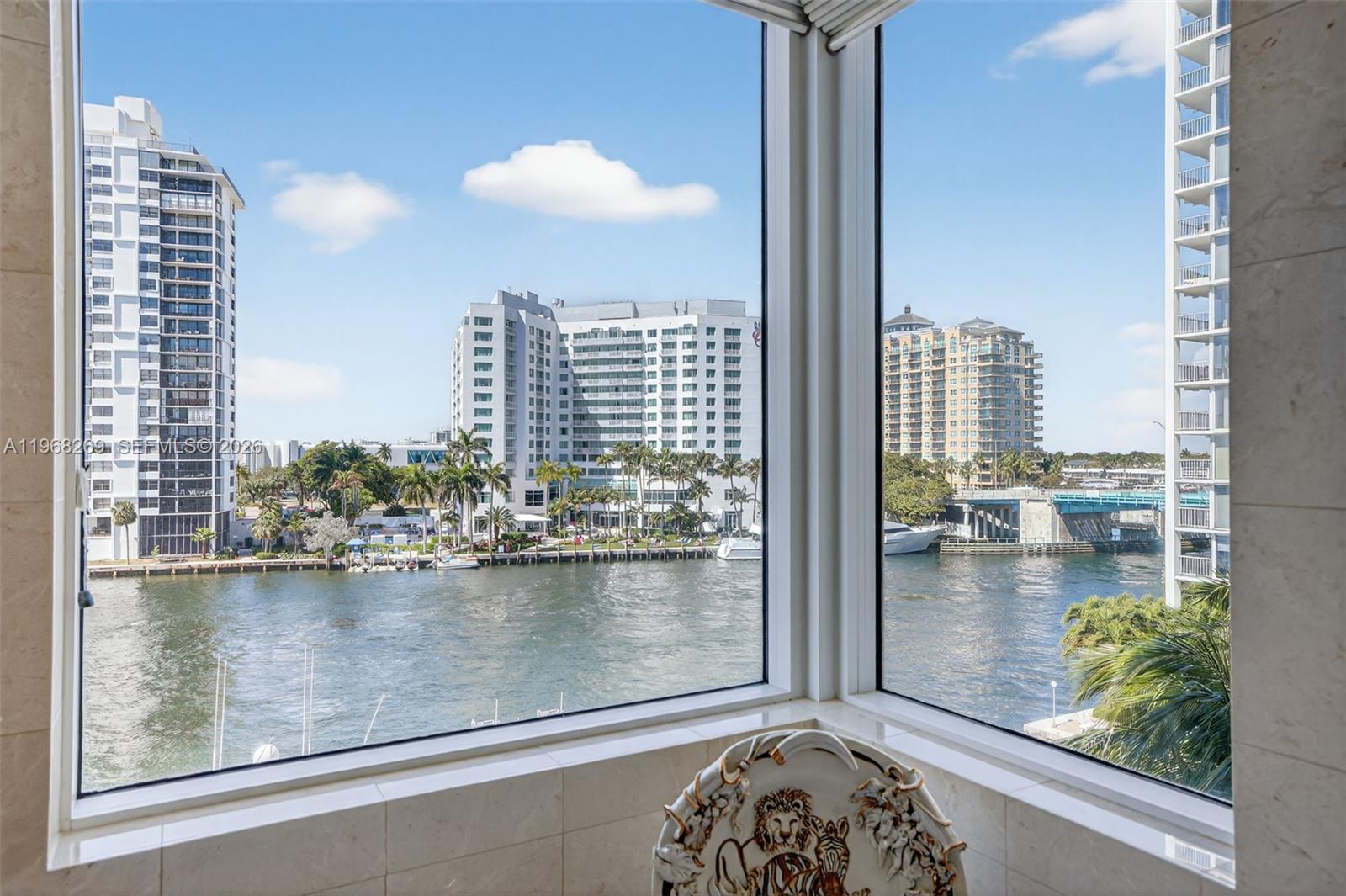 LE CLUB INTERNATIONAL - Residential