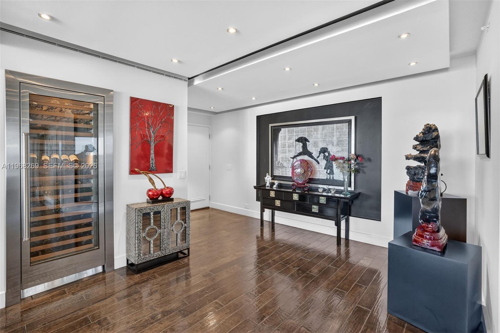 LE CLUB INTERNATIONAL - Residential