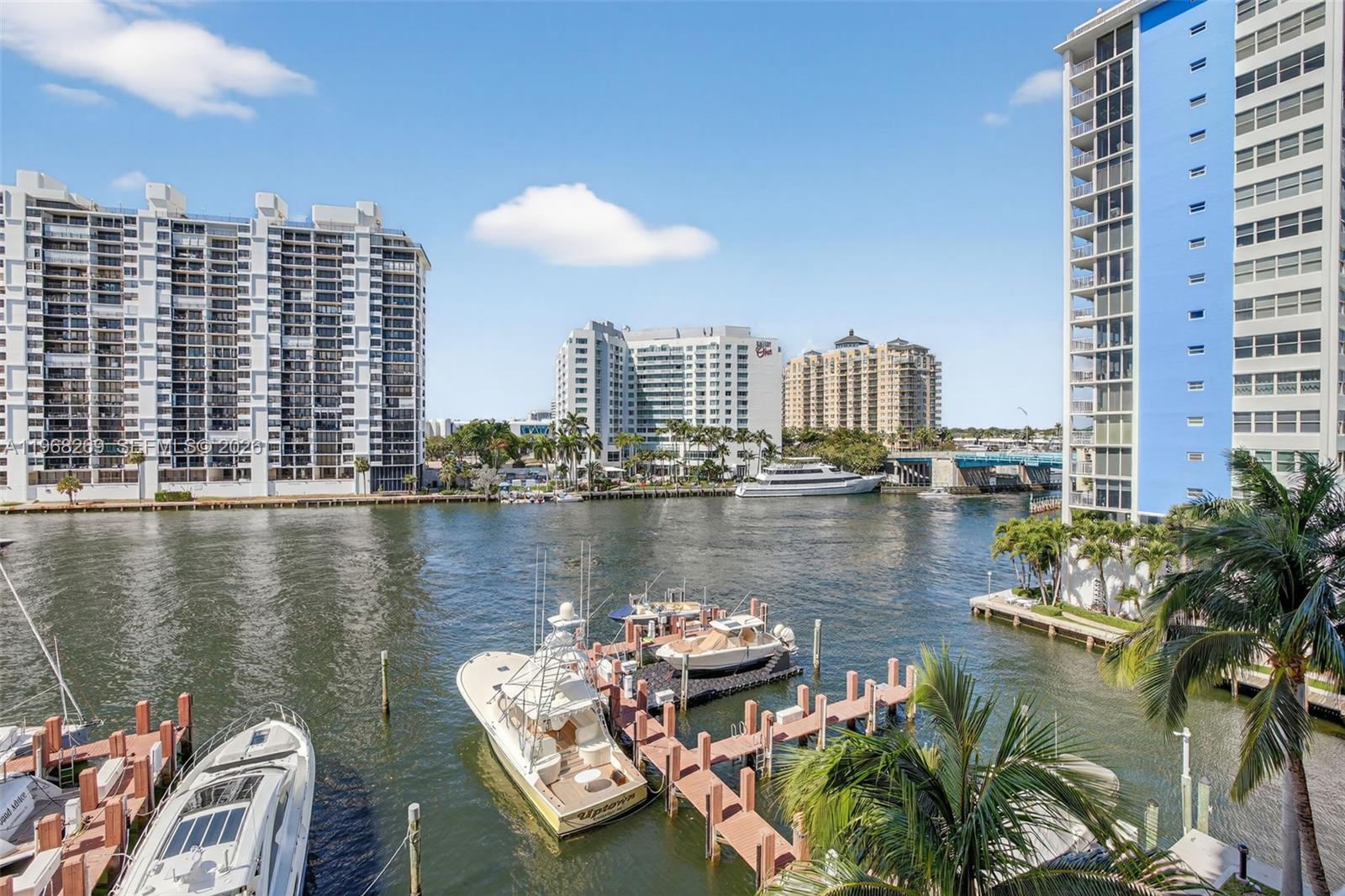 LE CLUB INTERNATIONAL - Residential