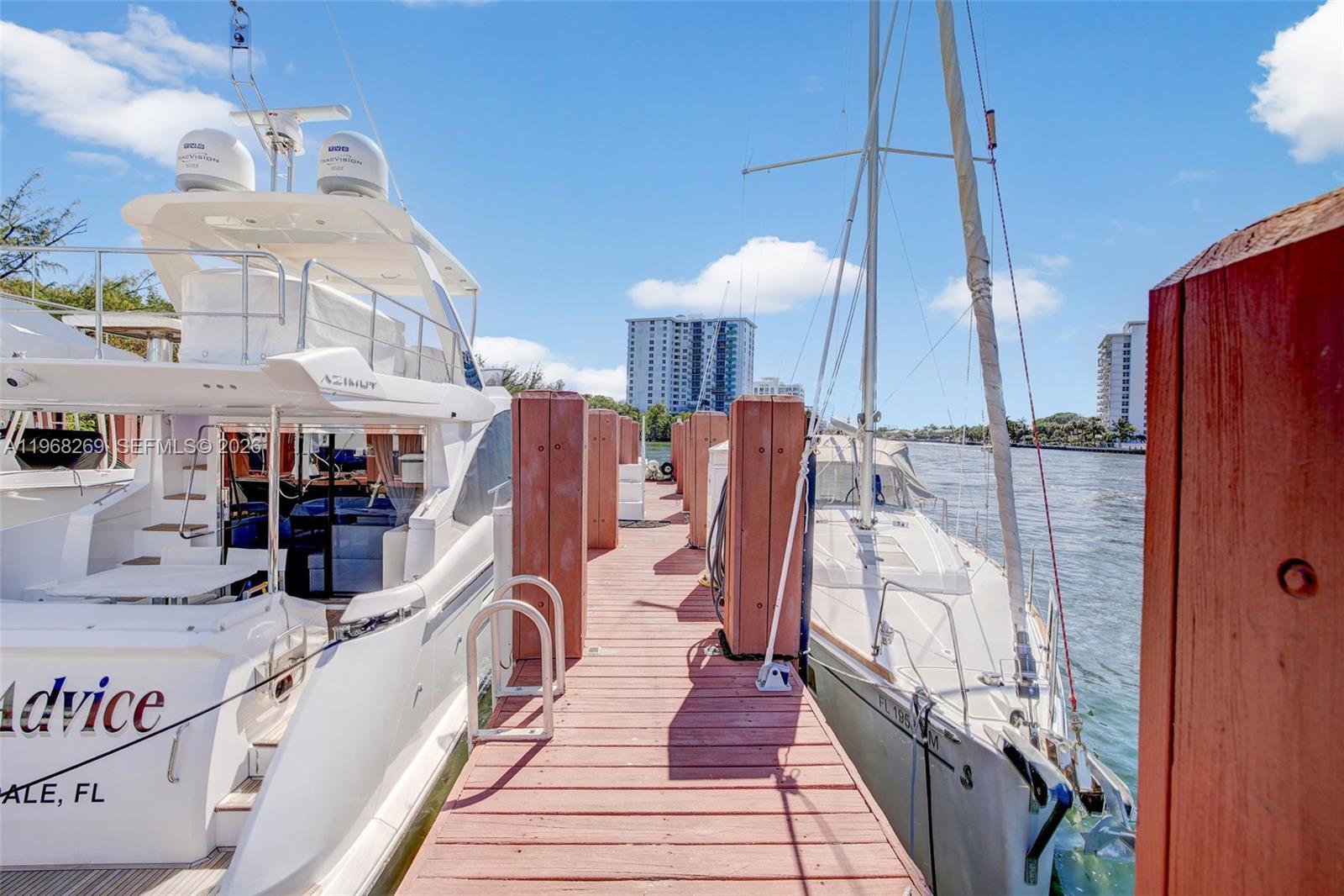 LE CLUB INTERNATIONAL - Residential