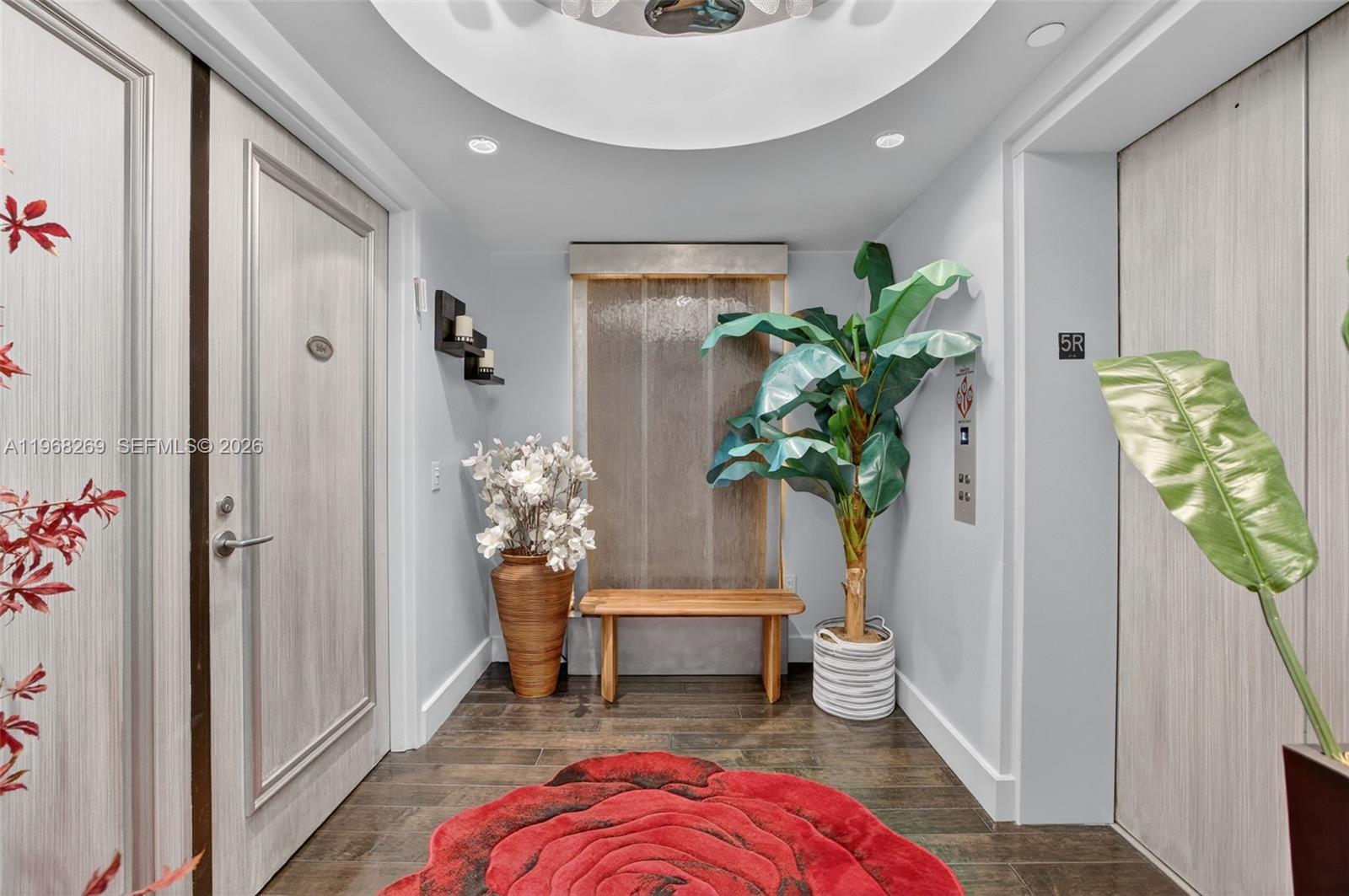 LE CLUB INTERNATIONAL - Residential