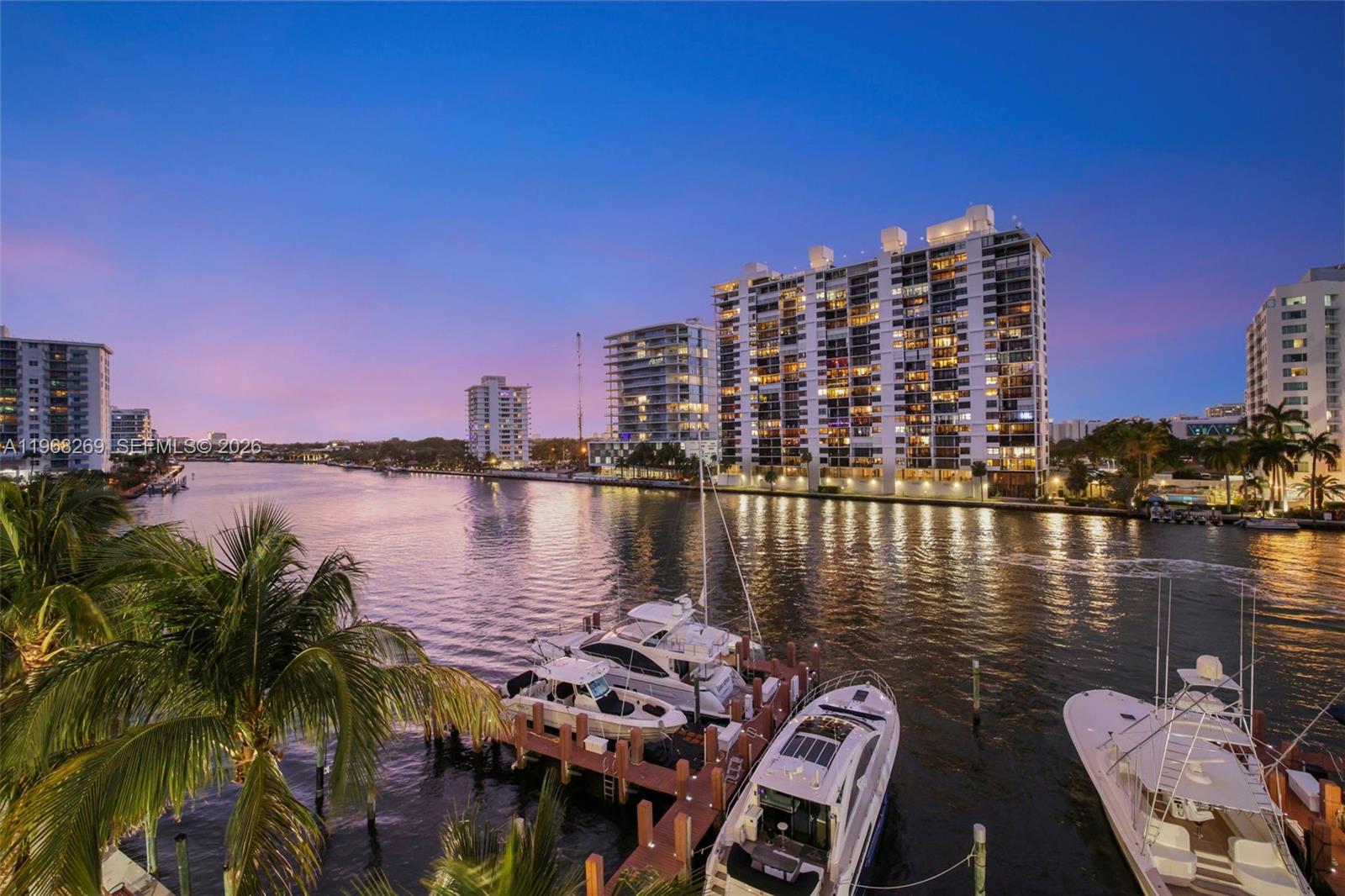 LE CLUB INTERNATIONAL - Residential