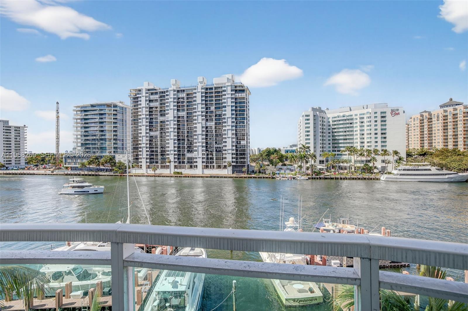 LE CLUB INTERNATIONAL - Residential