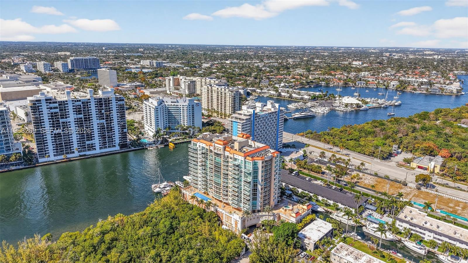 LE CLUB INTERNATIONAL - Residential