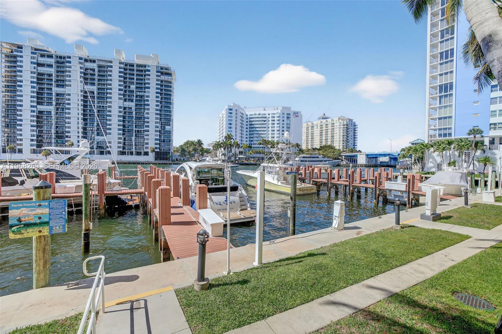 LE CLUB INTERNATIONAL - Residential