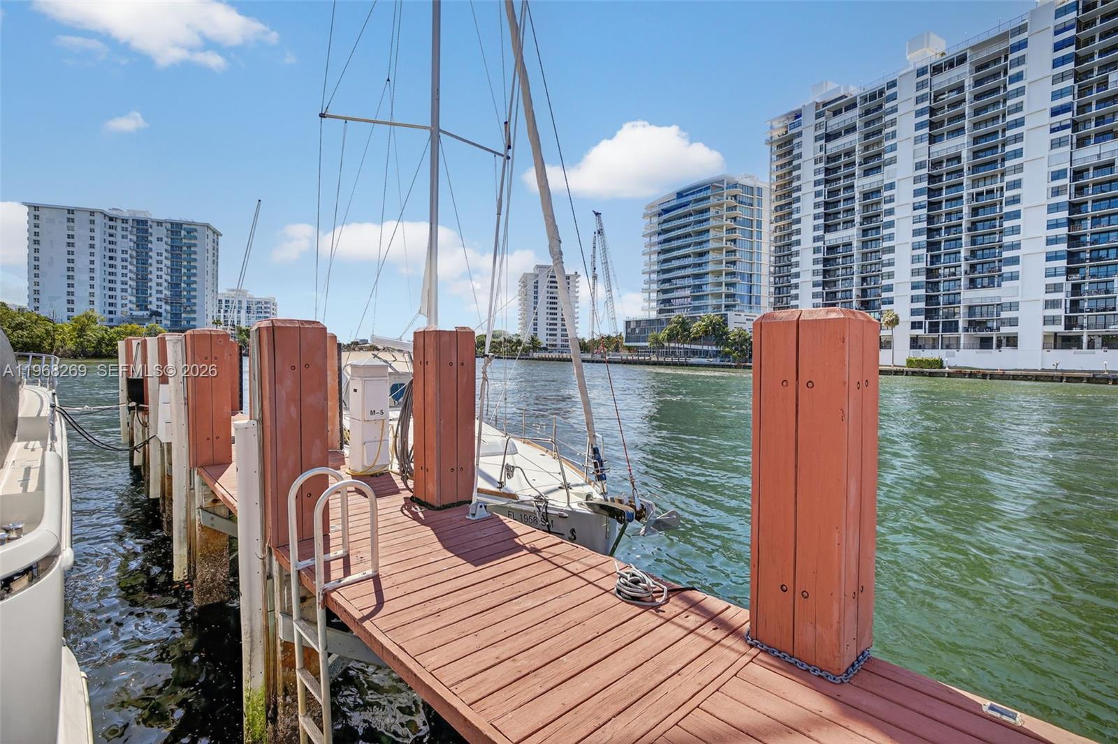 LE CLUB INTERNATIONAL - Residential