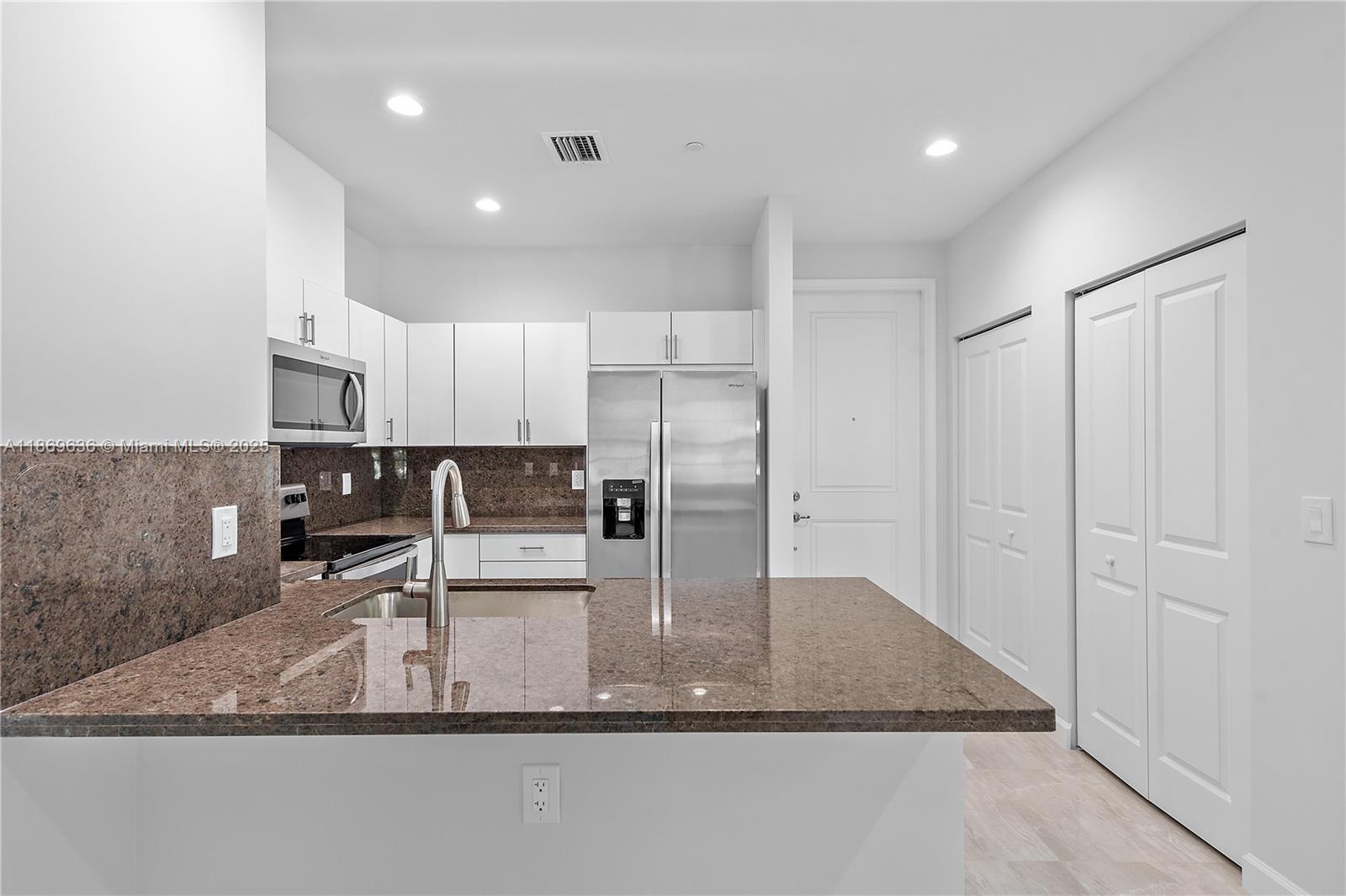 M&M Apartments - Residential Lease