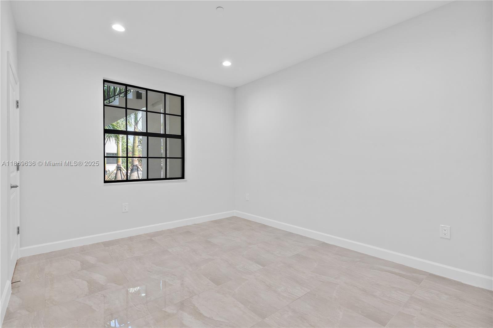 M&M Apartments - Residential Lease