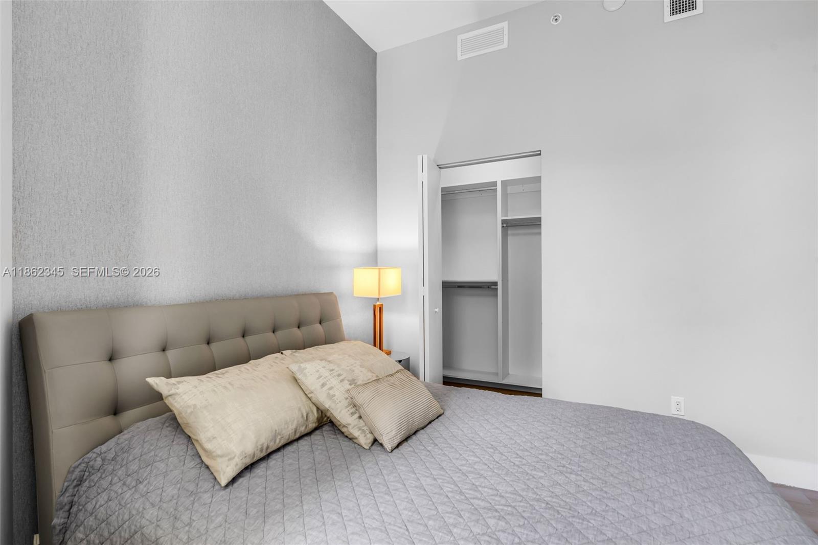 PARAISO BAYVIEWS CONDO - Residential