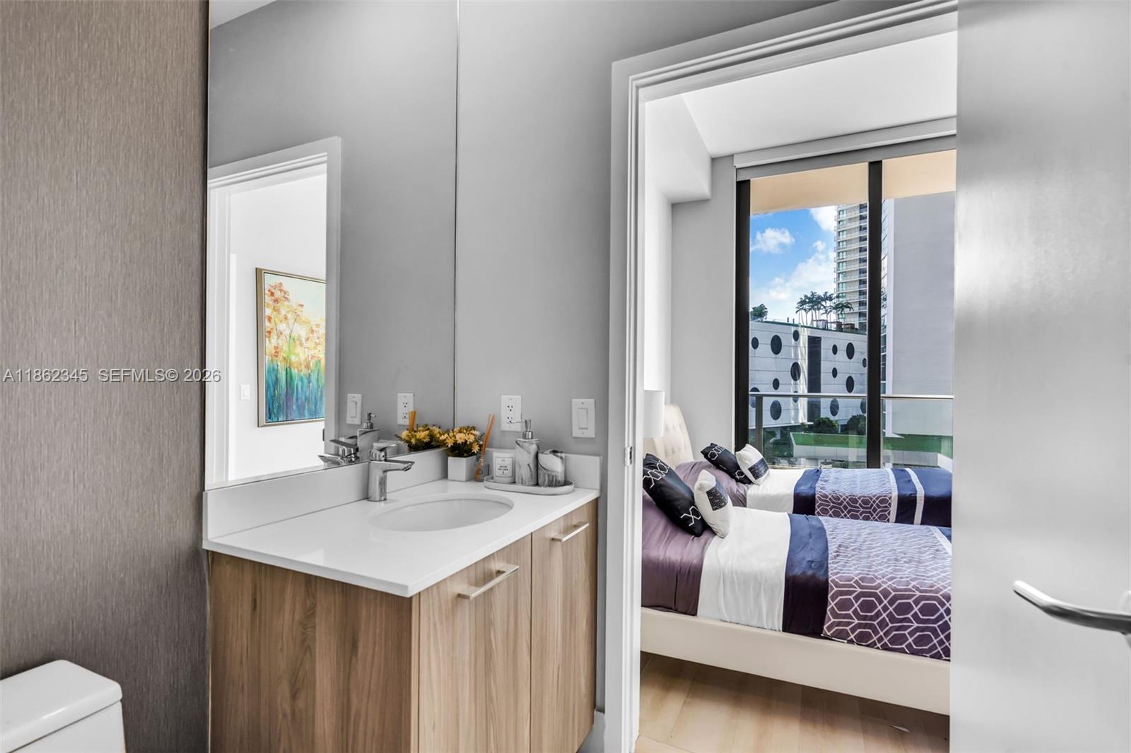 PARAISO BAYVIEWS CONDO - Residential