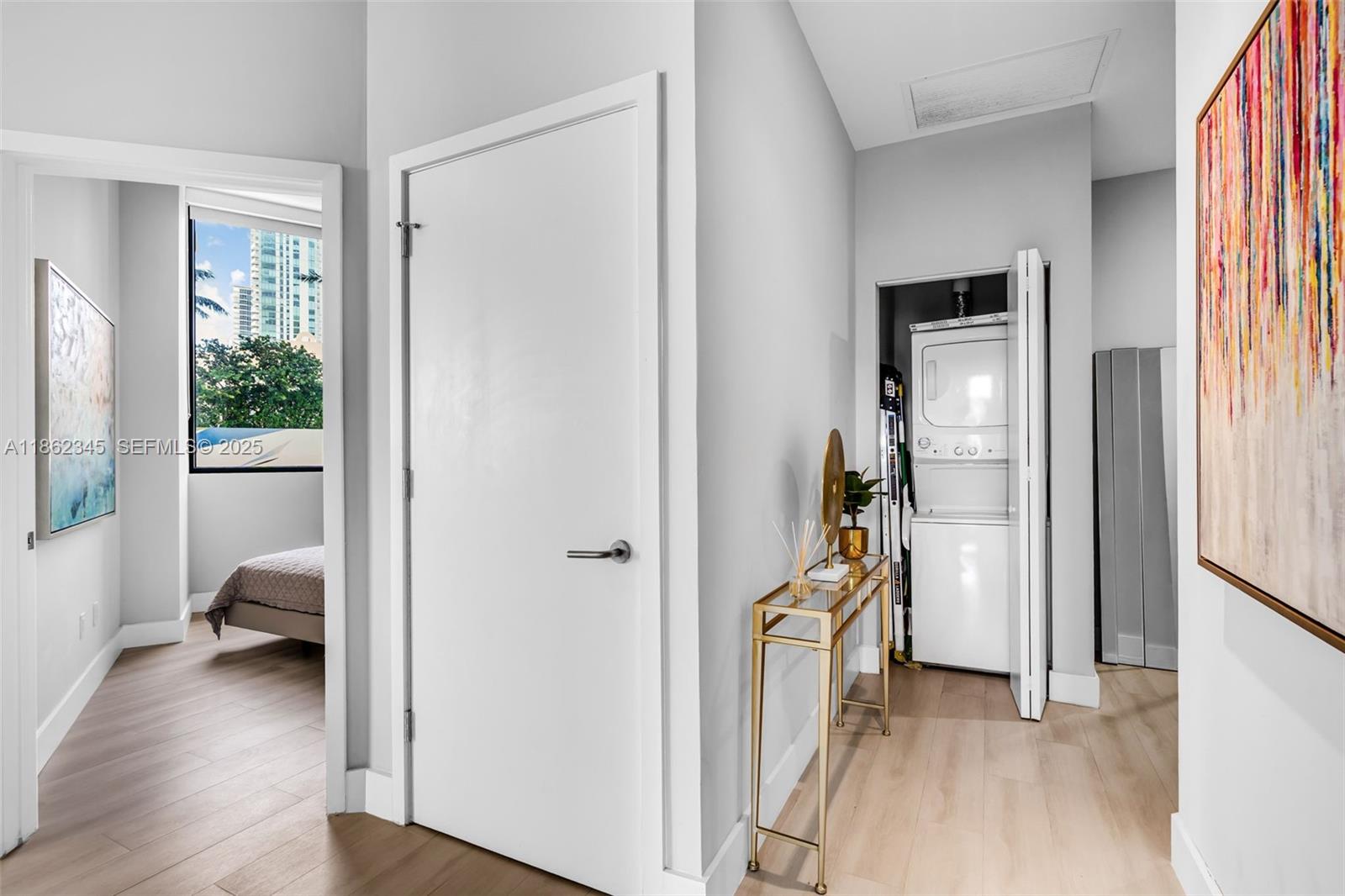 PARAISO BAYVIEWS CONDO - Residential