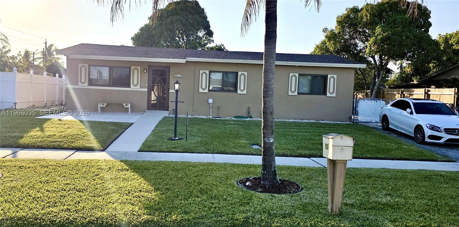 ARCH ESTATES - Residential