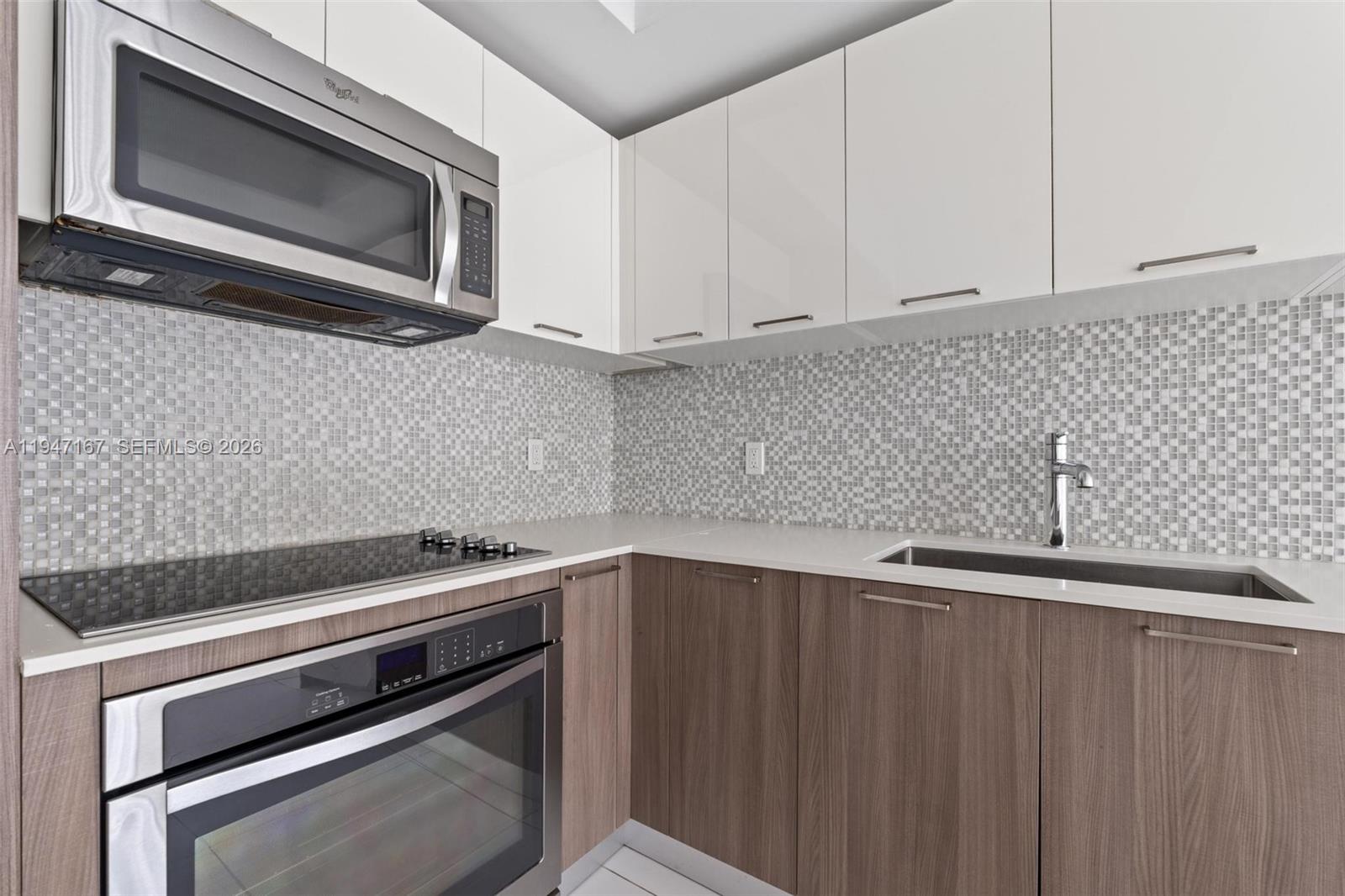 5252 PASEO CONDO - Residential