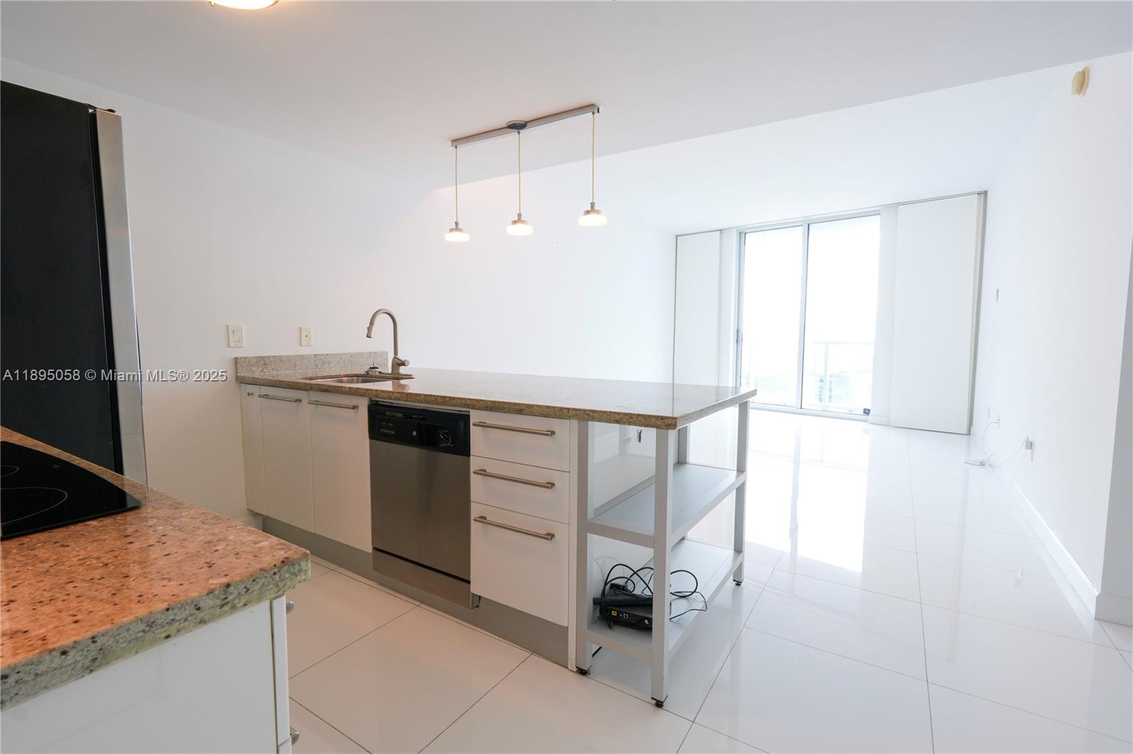 LATITUDE ON THE RIVER CON - Residential Lease
