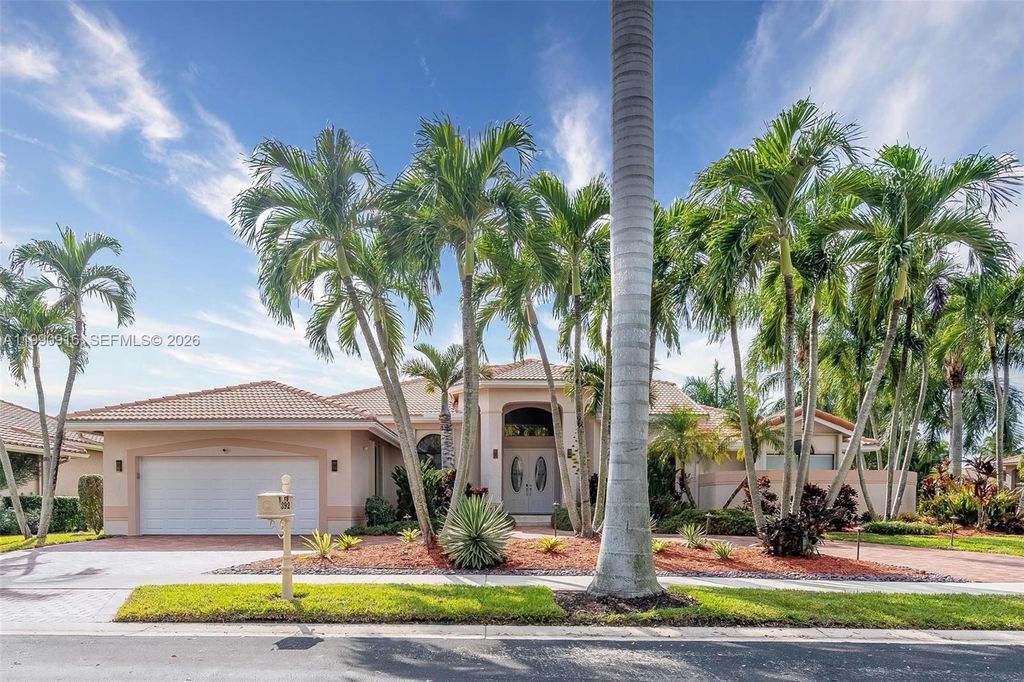 Photo of 392 Coconut Cir, Weston, FL 33326 (MLS # A11990916)