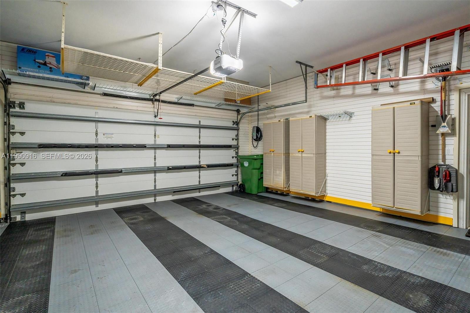 PALM ISLAND - Residential