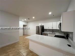 2734 Bird Ave 114