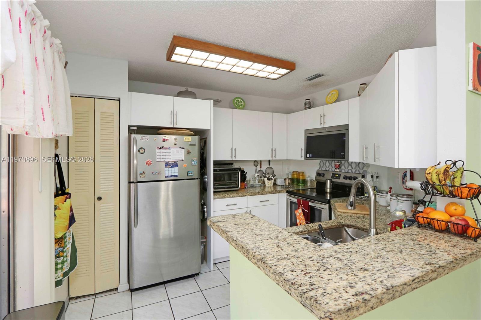 WEITZER COUNTRY HOMES - Residential