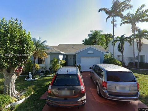 14509 SW 138th Ct Miami FL 33186