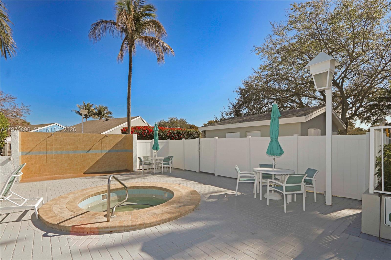 WEITZER COUNTRY HOMES - Residential