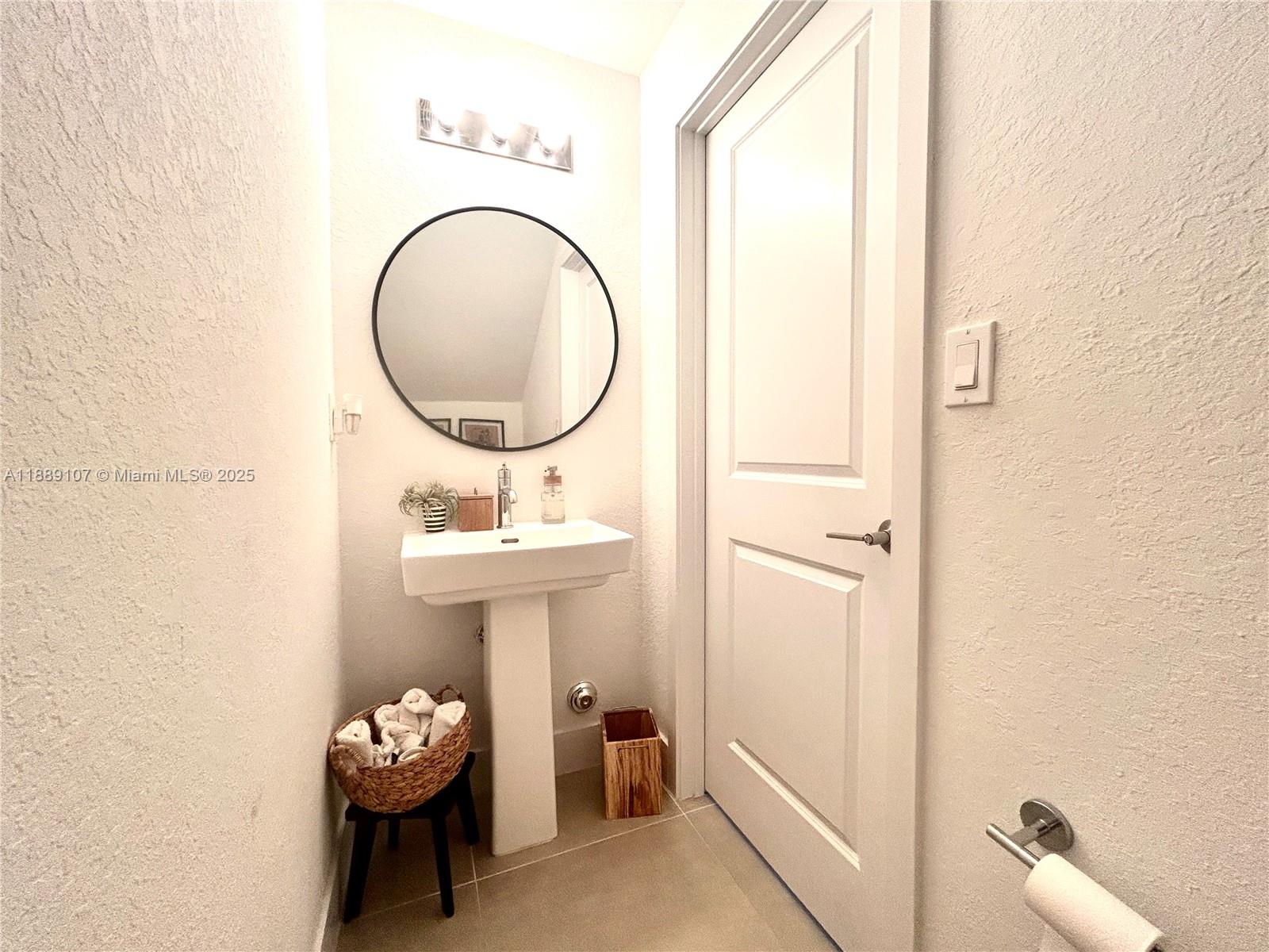 SOUTHERN COVE - Residential