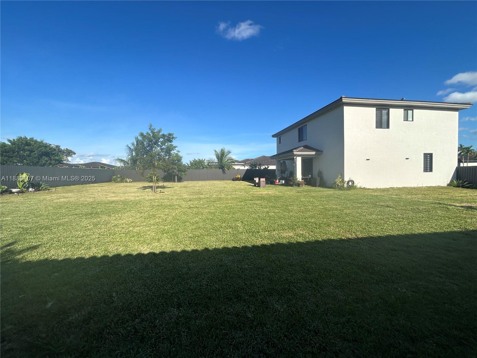 SOUTHERN COVE - Residential