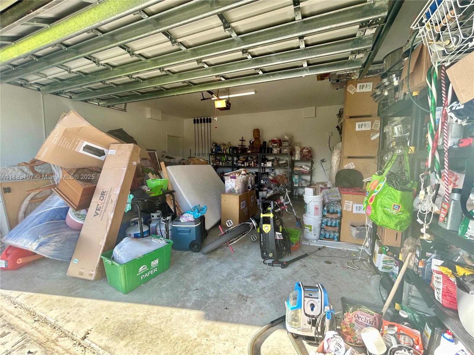 SOUTHERN COVE - Residential