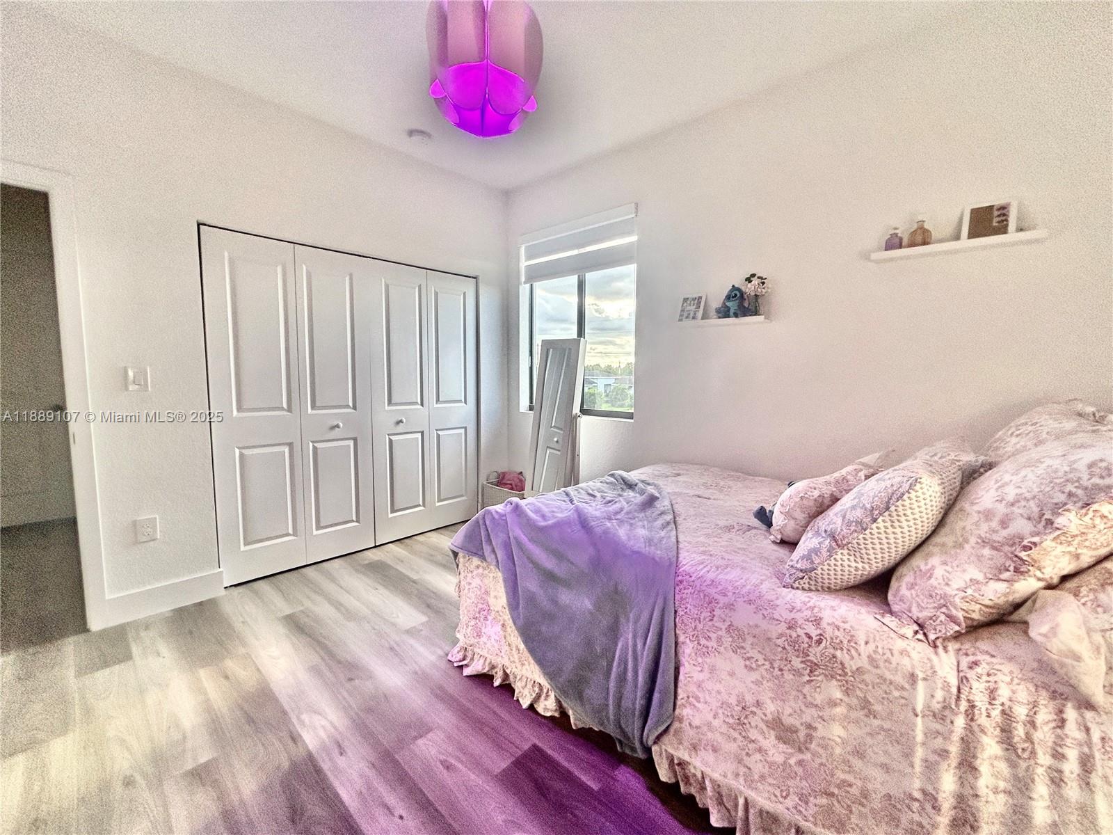 SOUTHERN COVE - Residential