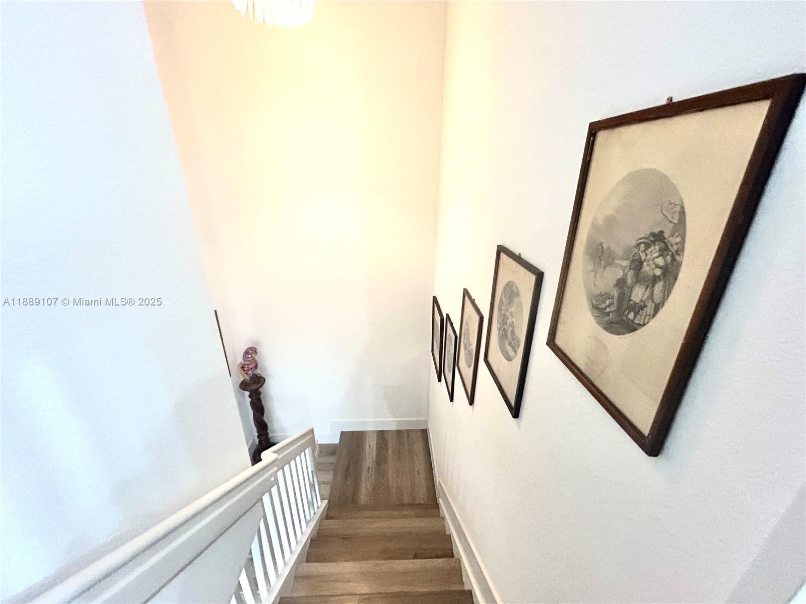 SOUTHERN COVE - Residential