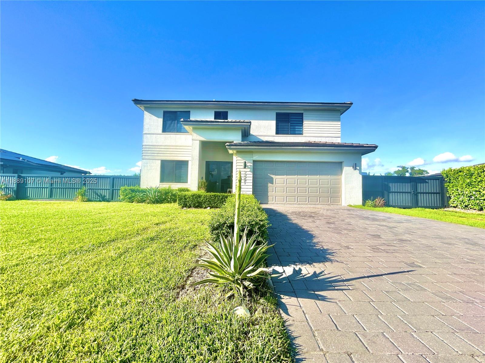 SOUTHERN COVE - Residential