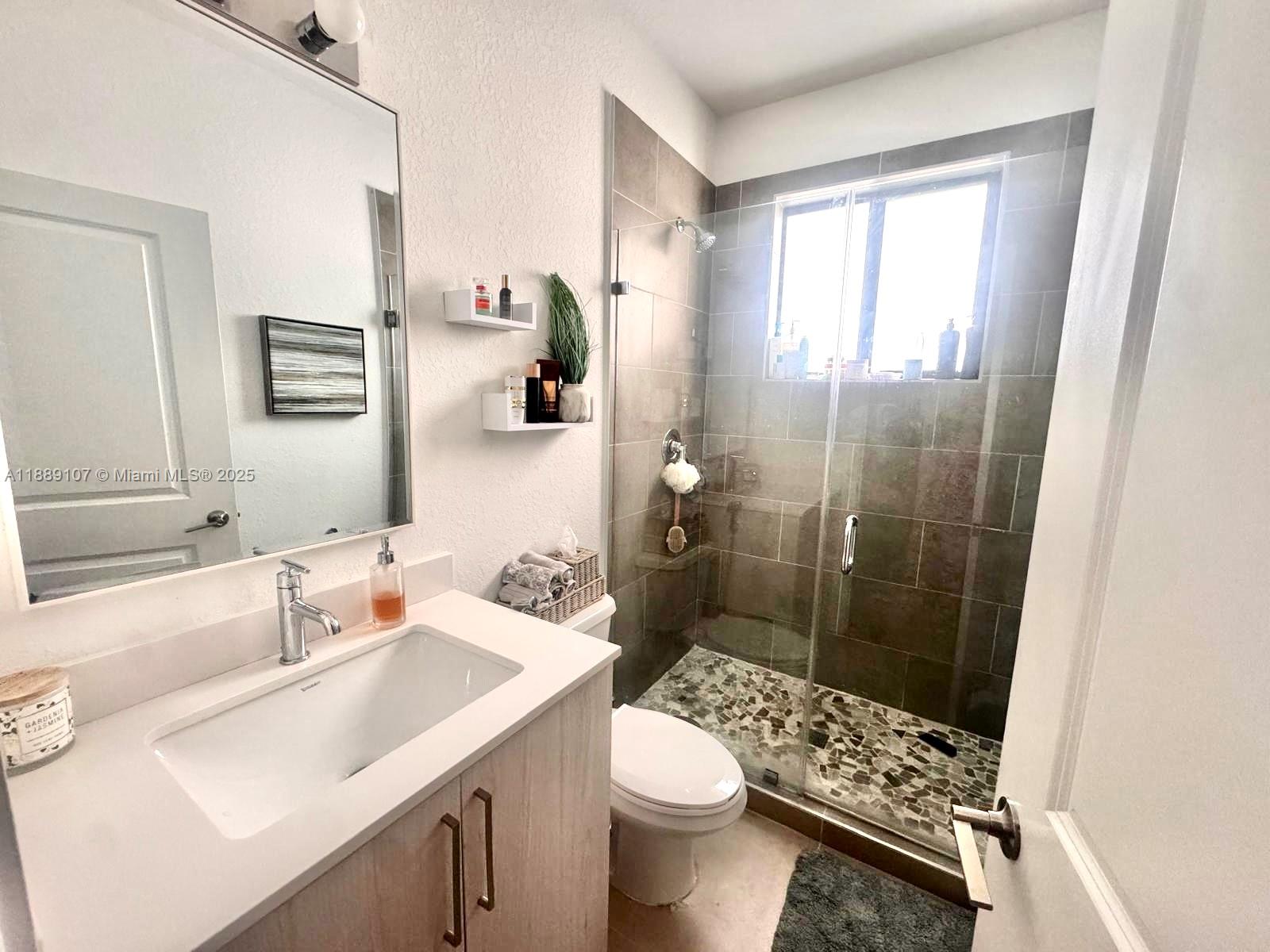 SOUTHERN COVE - Residential